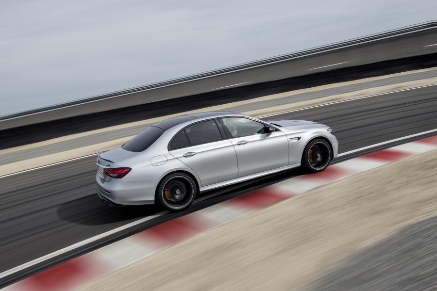  Mercedes-AMG E63 S 4Matic+ (W213) 2020 года  (WW) (фото 27 из 35)
